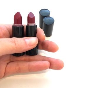 1x Hourglass mini lipstick
